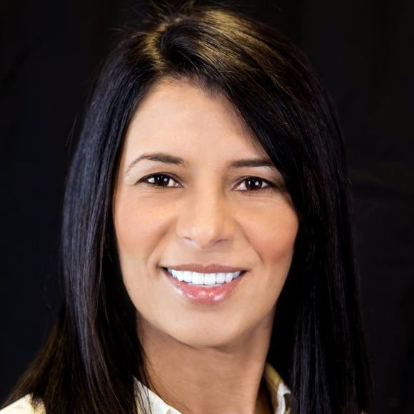 Meet your Posher, Leila - Picture 1 of 1